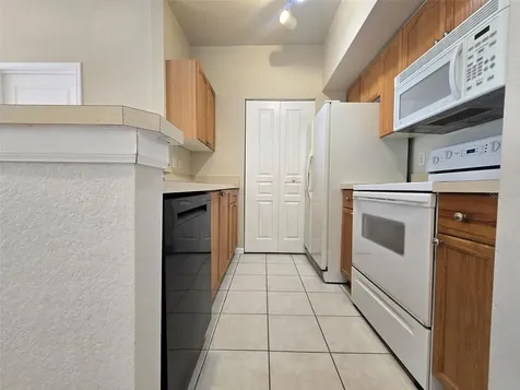 5125 Palm Springs Boulevard Tampa FL 33647