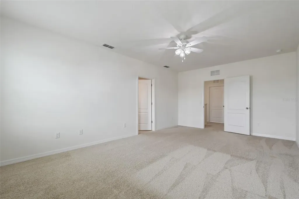 1363 Fox Squirrel Drive Davenport FL 33897