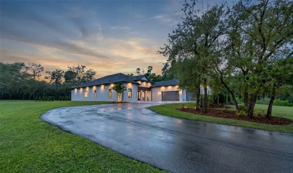 8398 Happy Trail Kissimmee FL 34747