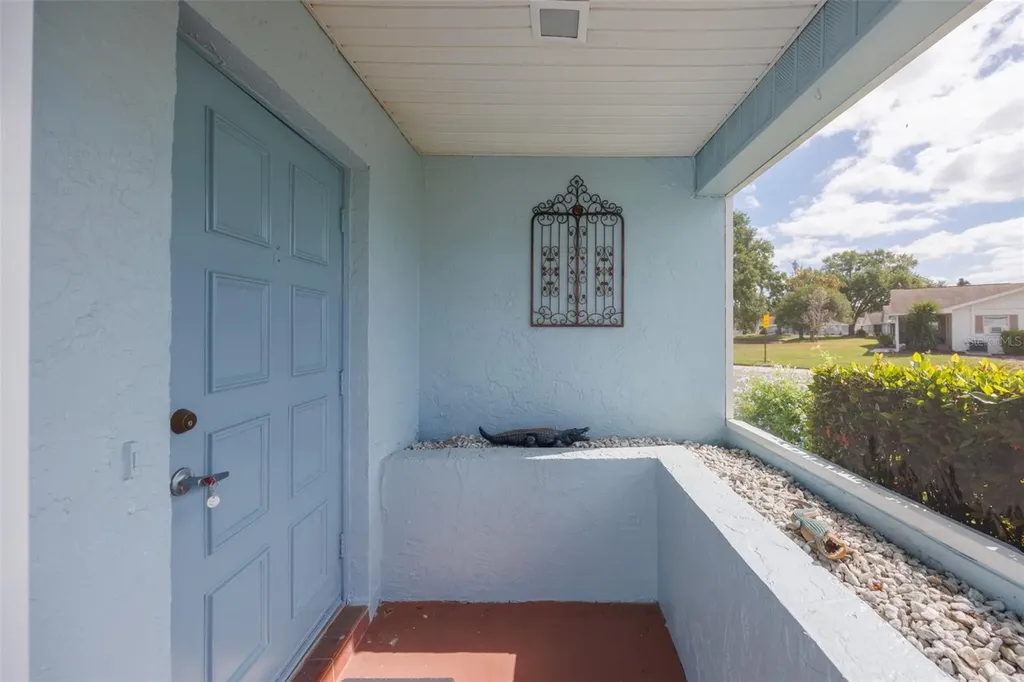 431 Gloucester Boulevard Sun City Center FL 33573
