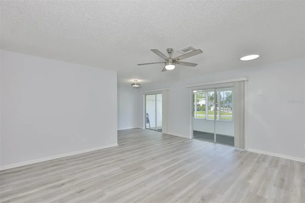431 Gloucester Boulevard Sun City Center FL 33573