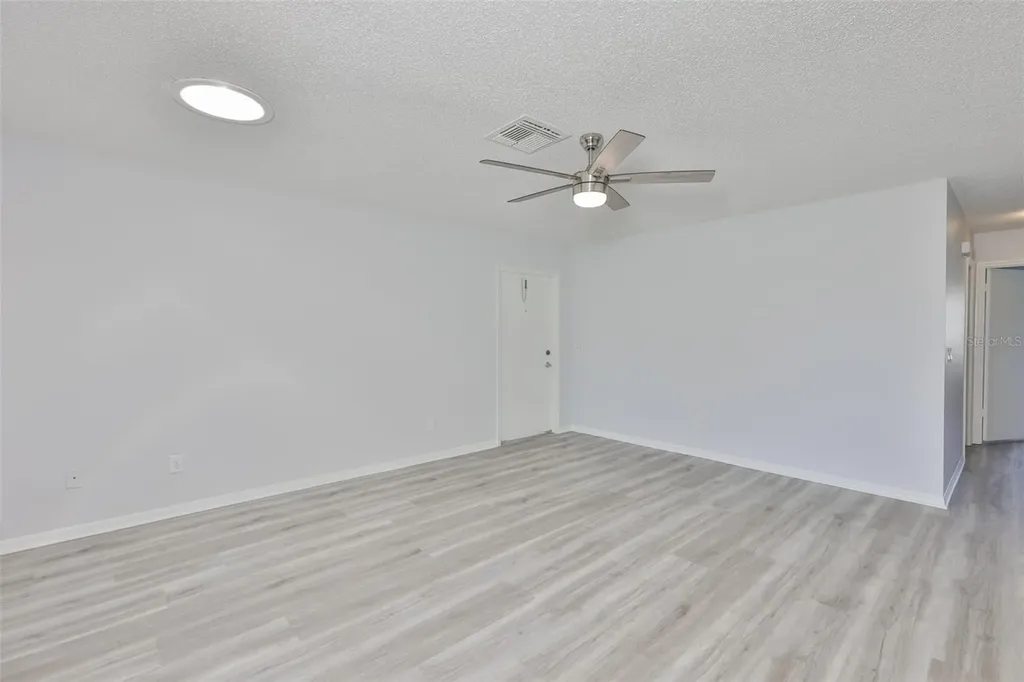 431 Gloucester Boulevard Sun City Center FL 33573