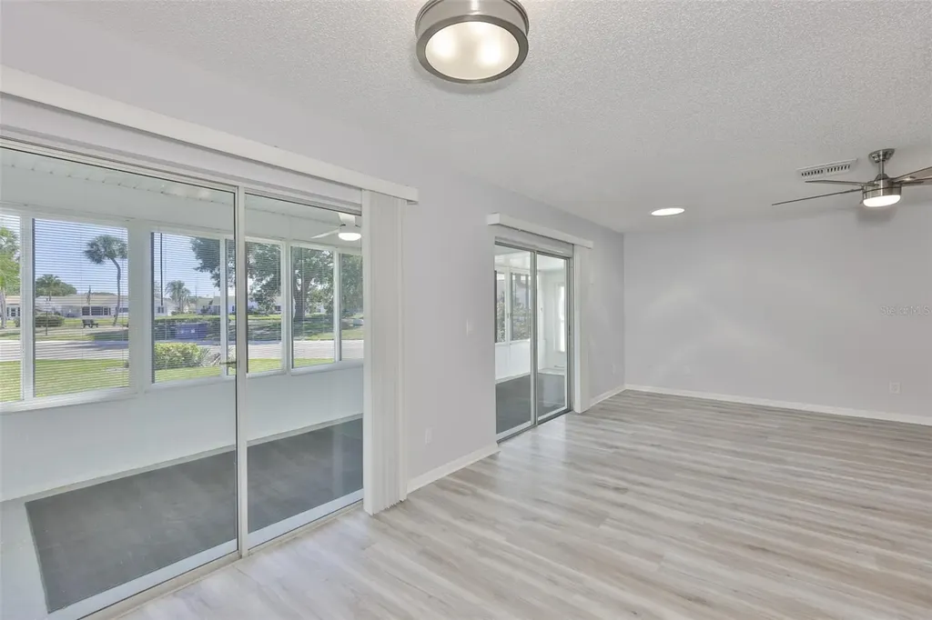 431 Gloucester Boulevard Sun City Center FL 33573