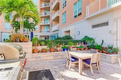 1350 Main Street Sarasota FL 34236
