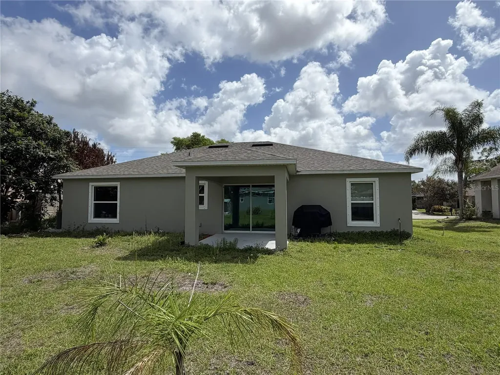 1252 Glencove Avenue NW Palm Bay FL 32907
