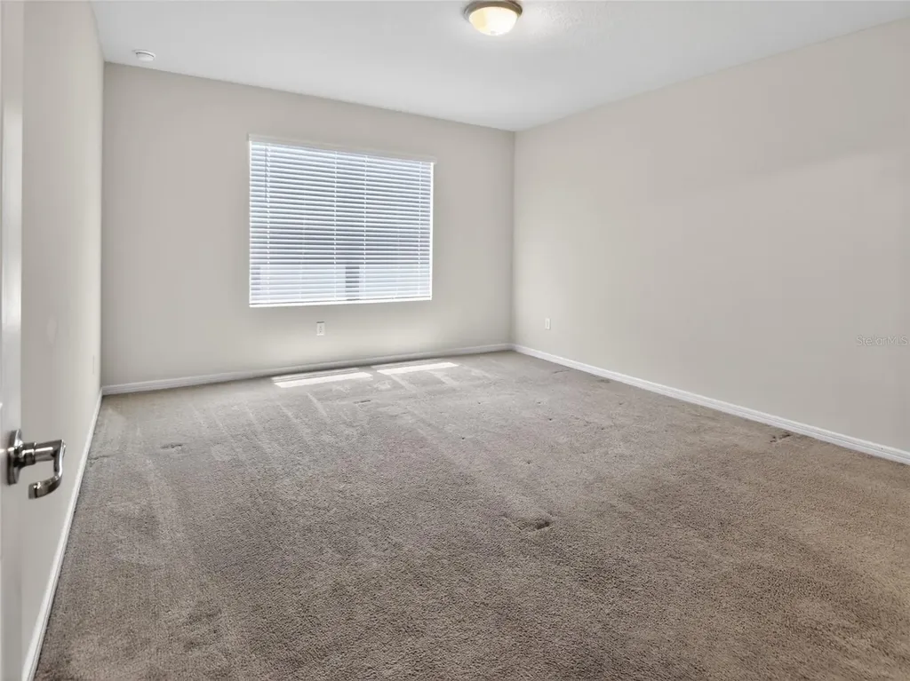 1612 Aspen Avenue Davenport FL 33837