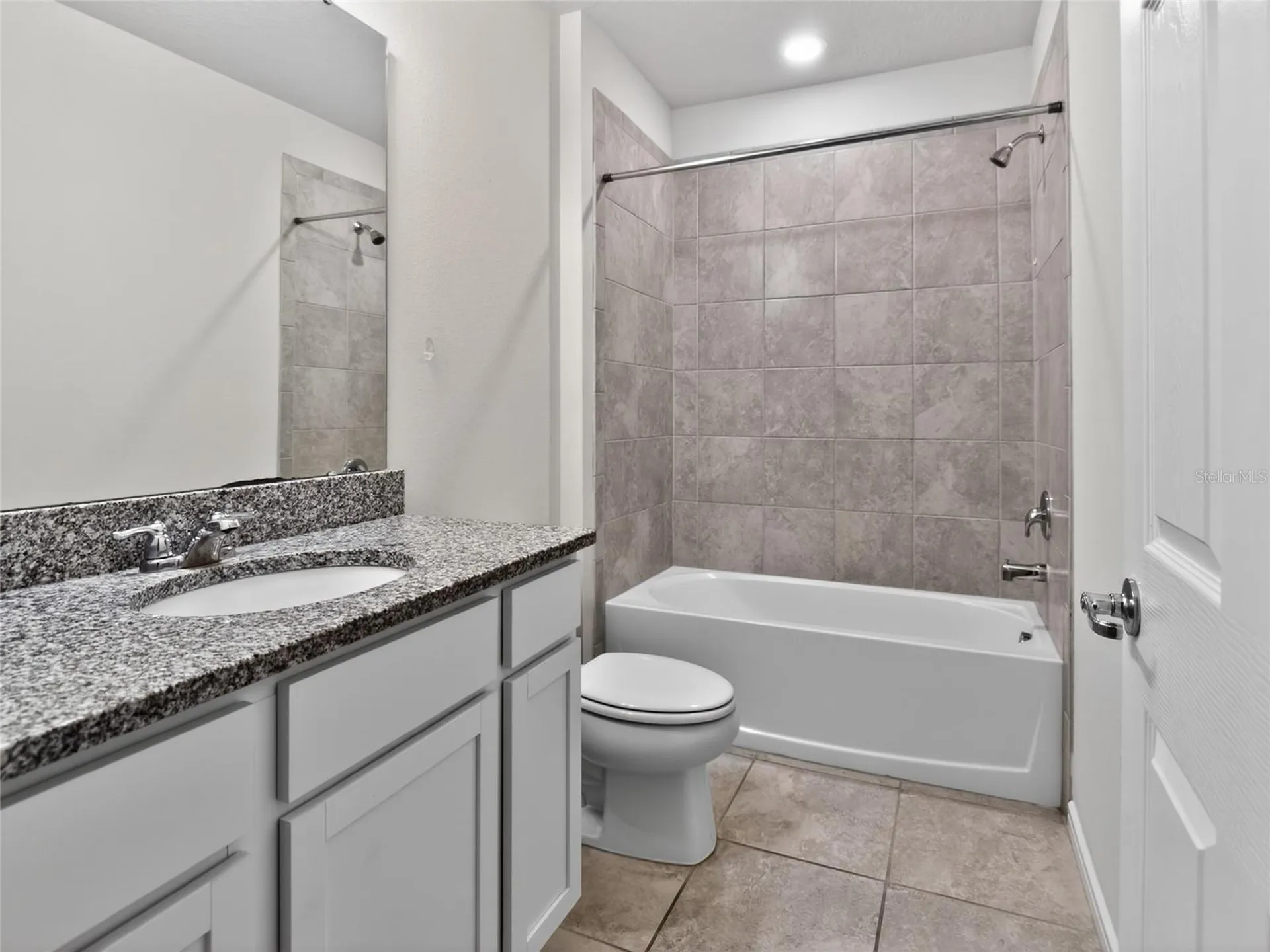 1612 Aspen Avenue Davenport FL 33837