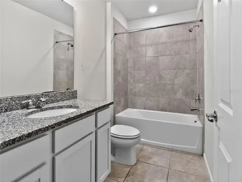 1612 Aspen Avenue Davenport FL 33837