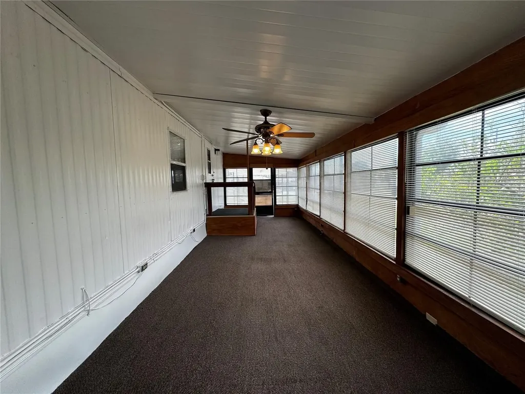 1350 County Drive Tavares FL 32778