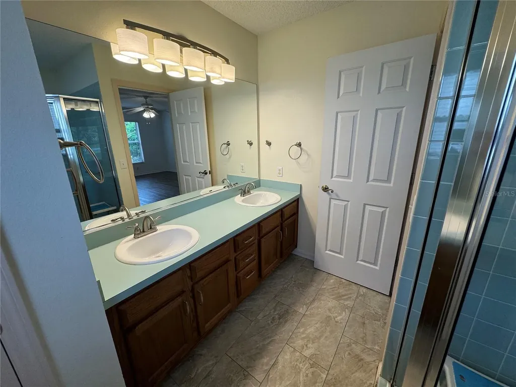 1105 San Antonio Lane Lady Lake FL 32159