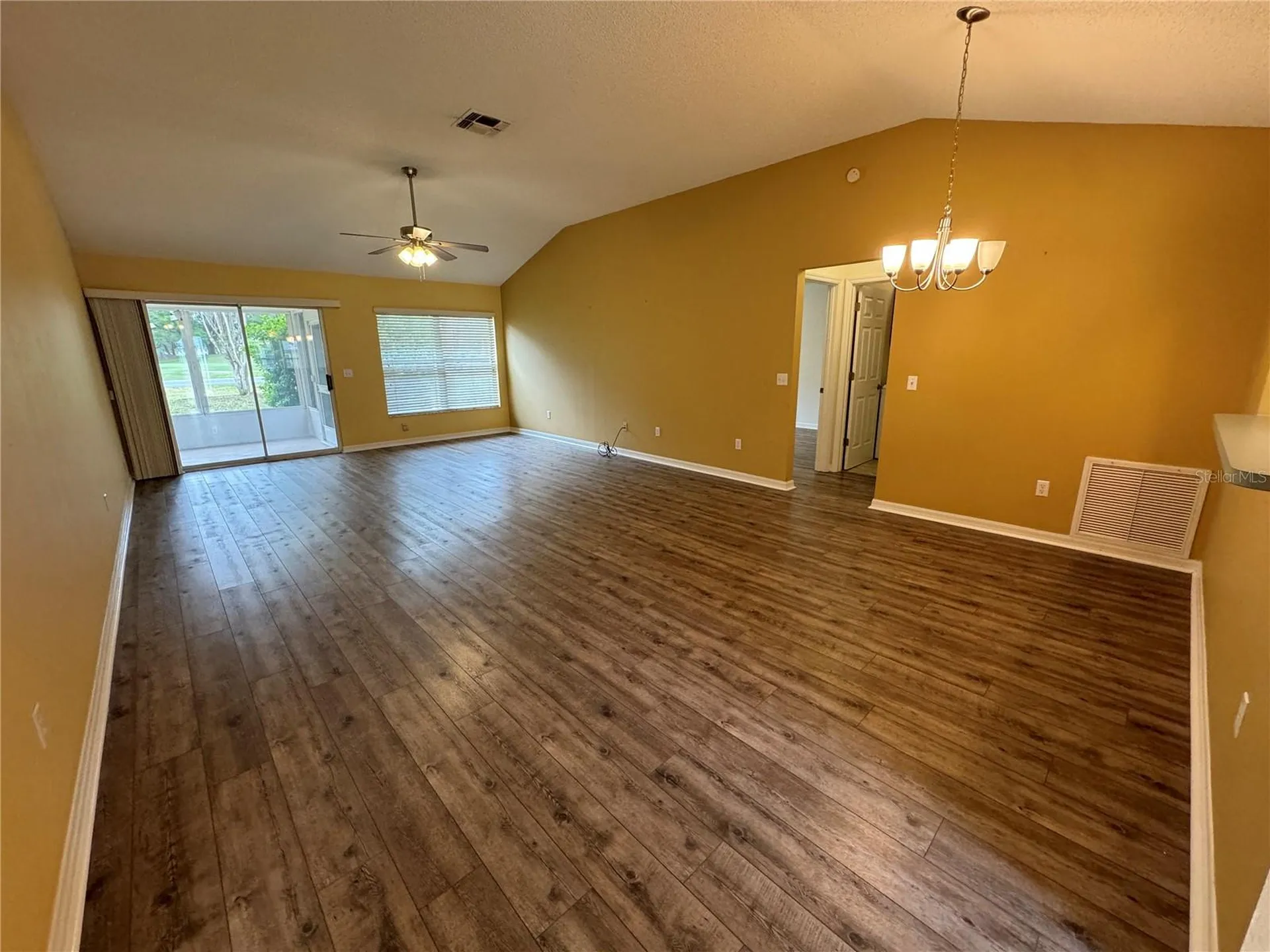 1105 San Antonio Lane Lady Lake FL 32159