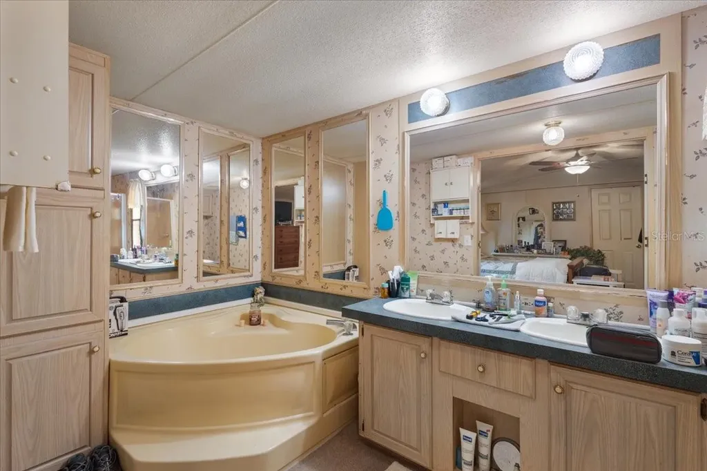 187 SE Loxley Glen Lake City FL 32024