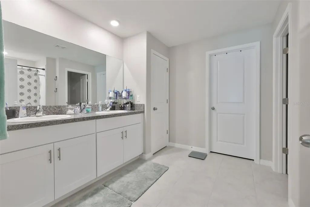 2838 Lytton Hall Drive Zephyrhills FL 33540