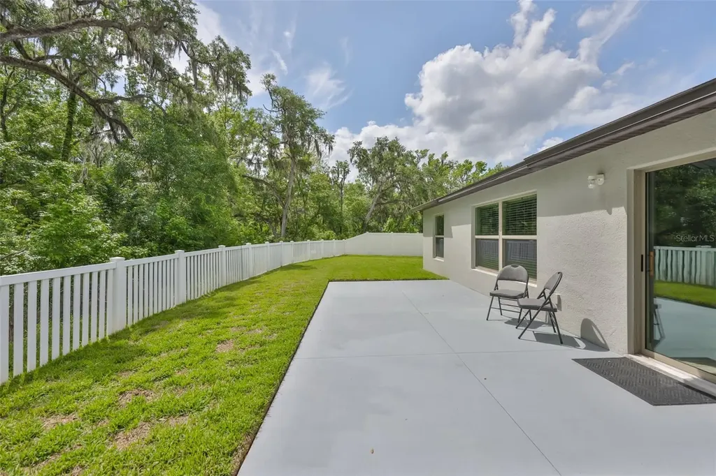 2838 Lytton Hall Drive Zephyrhills FL 33540
