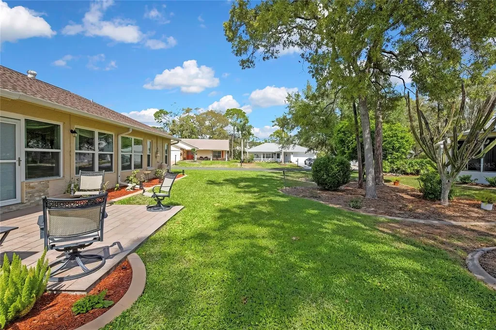 6433 Lost Tree Lane Spring Hill FL 34606