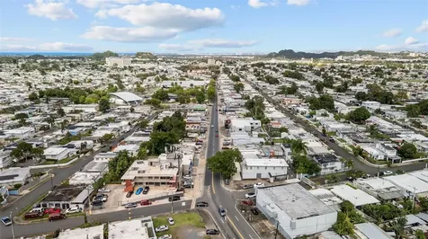 3RD Street Hernaos Davila Bayamon PR 00959