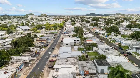 3RD Street Hernaos Davila Bayamon PR 00959