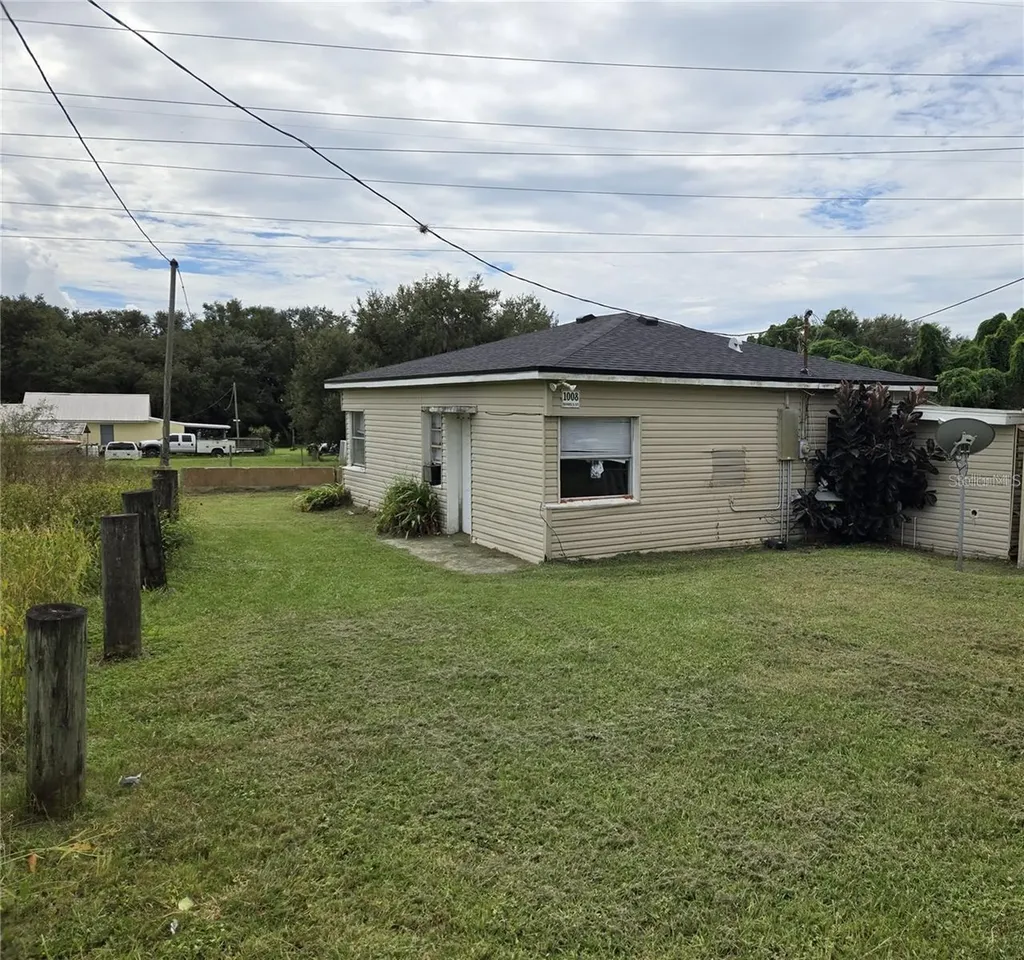1002 Daniels Street Dundee FL 33838