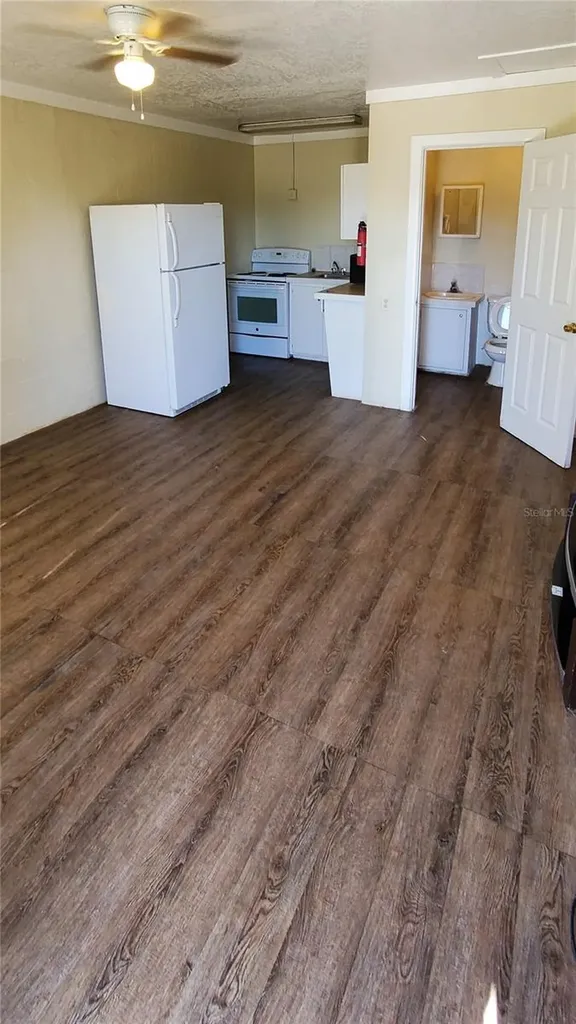 1002 Daniels Street Dundee FL 33838