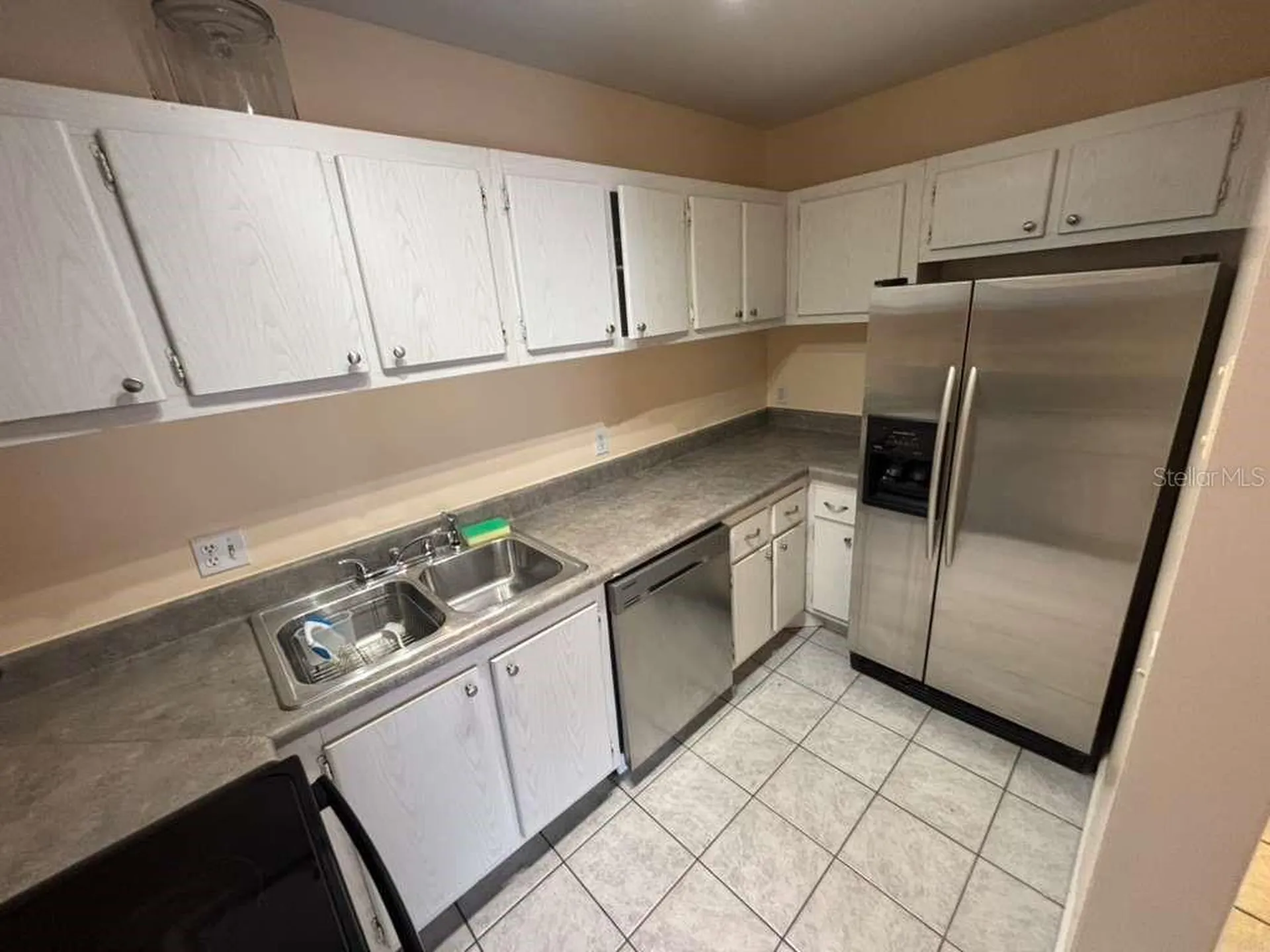 660 62nd Avenue N St Petersburg FL 33702