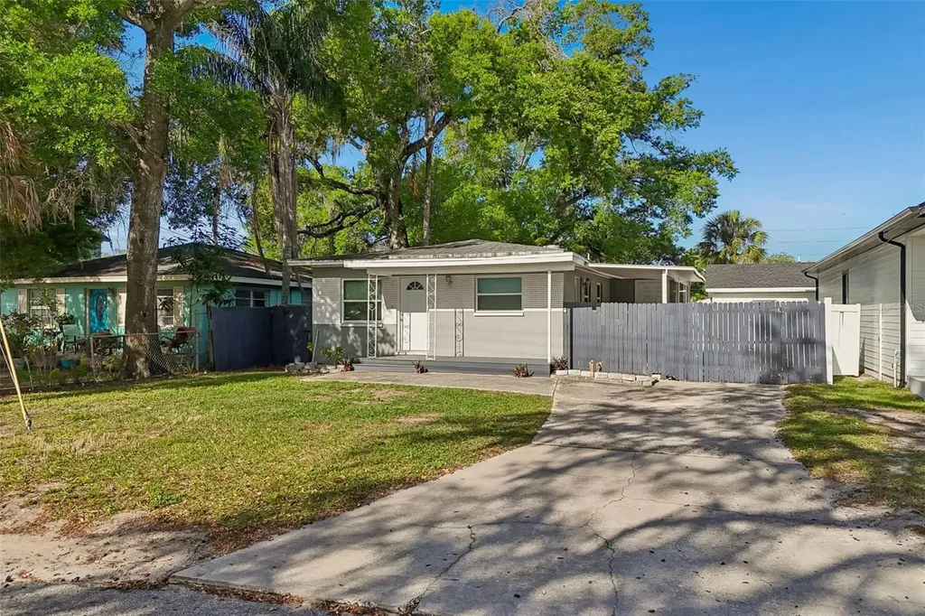 6710 N Harer Street Tampa FL 33604