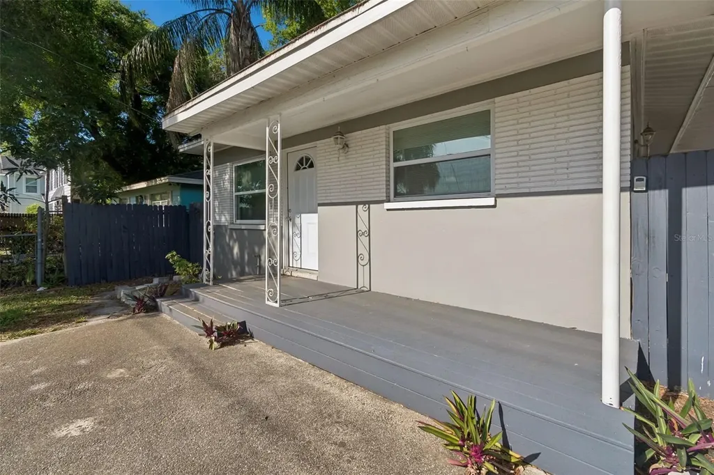 6710 N Harer Street Tampa FL 33604