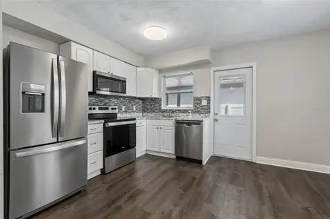 6710 N Harer Street Tampa FL 33604