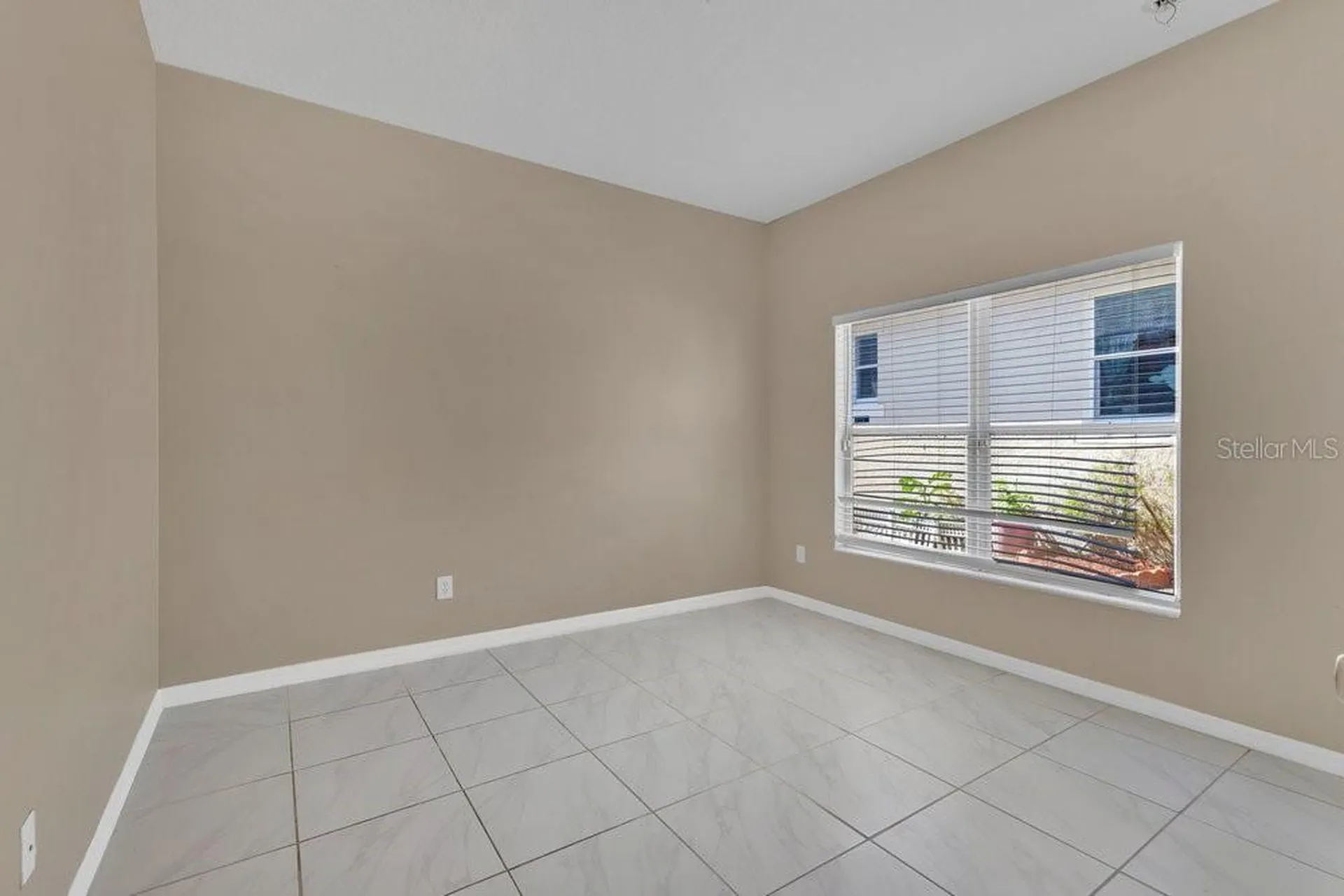 216 Magical Way Kissimmee FL 34744
