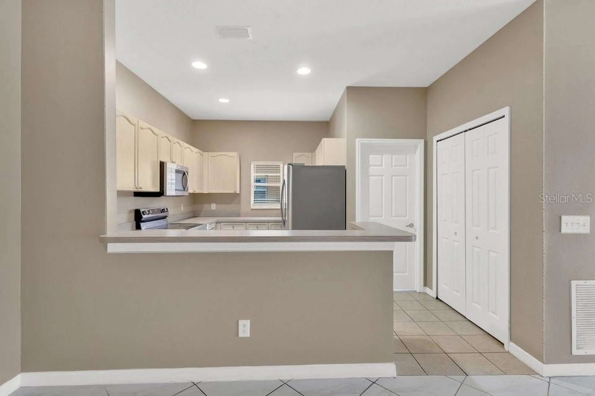 216 Magical Way Kissimmee FL 34744