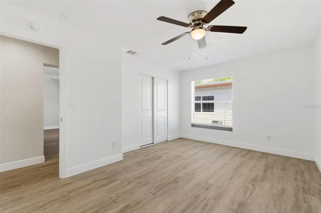 7211 32nd Avenue N St Petersburg FL 33710