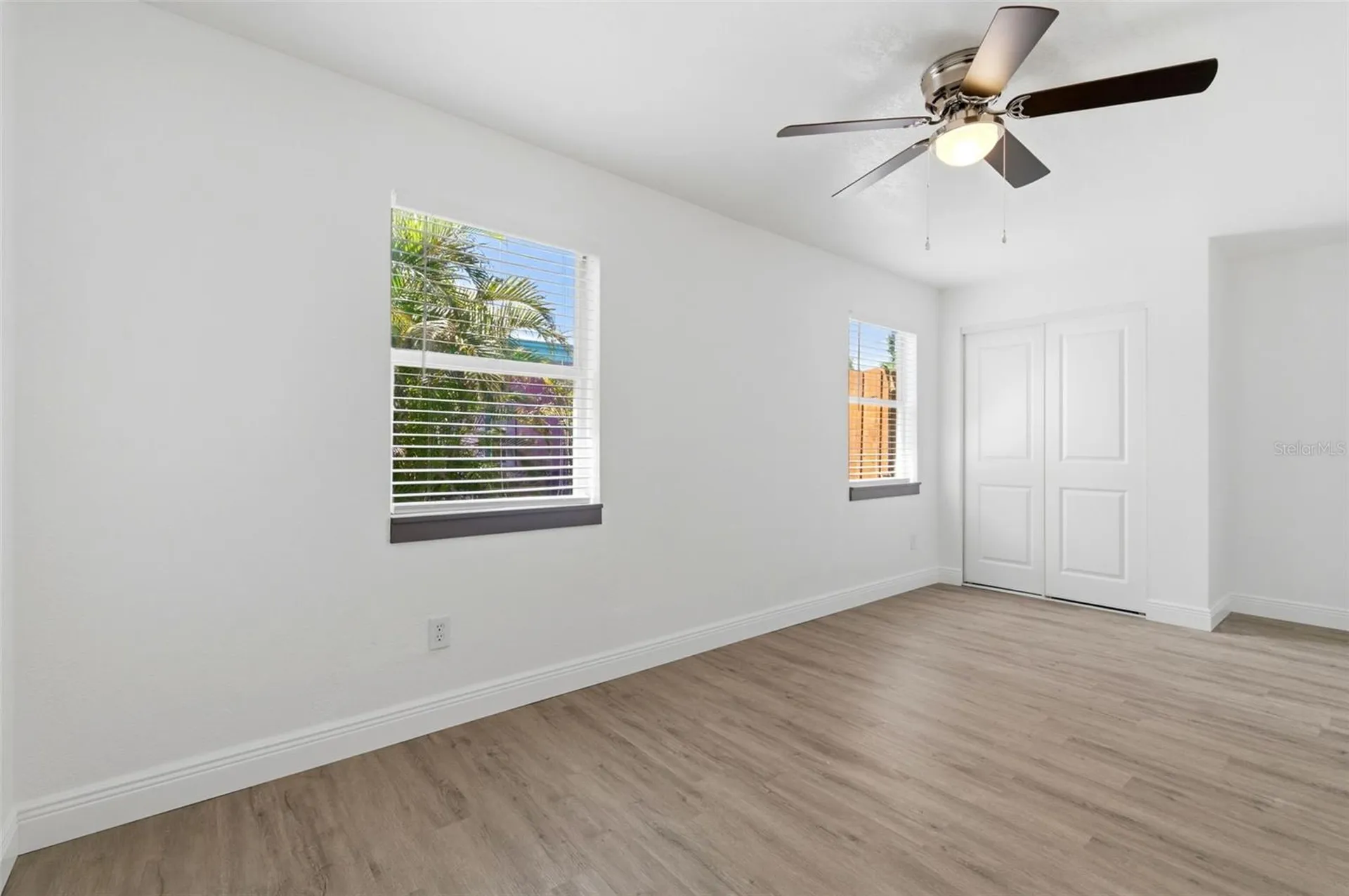 7211 32nd Avenue N St Petersburg FL 33710