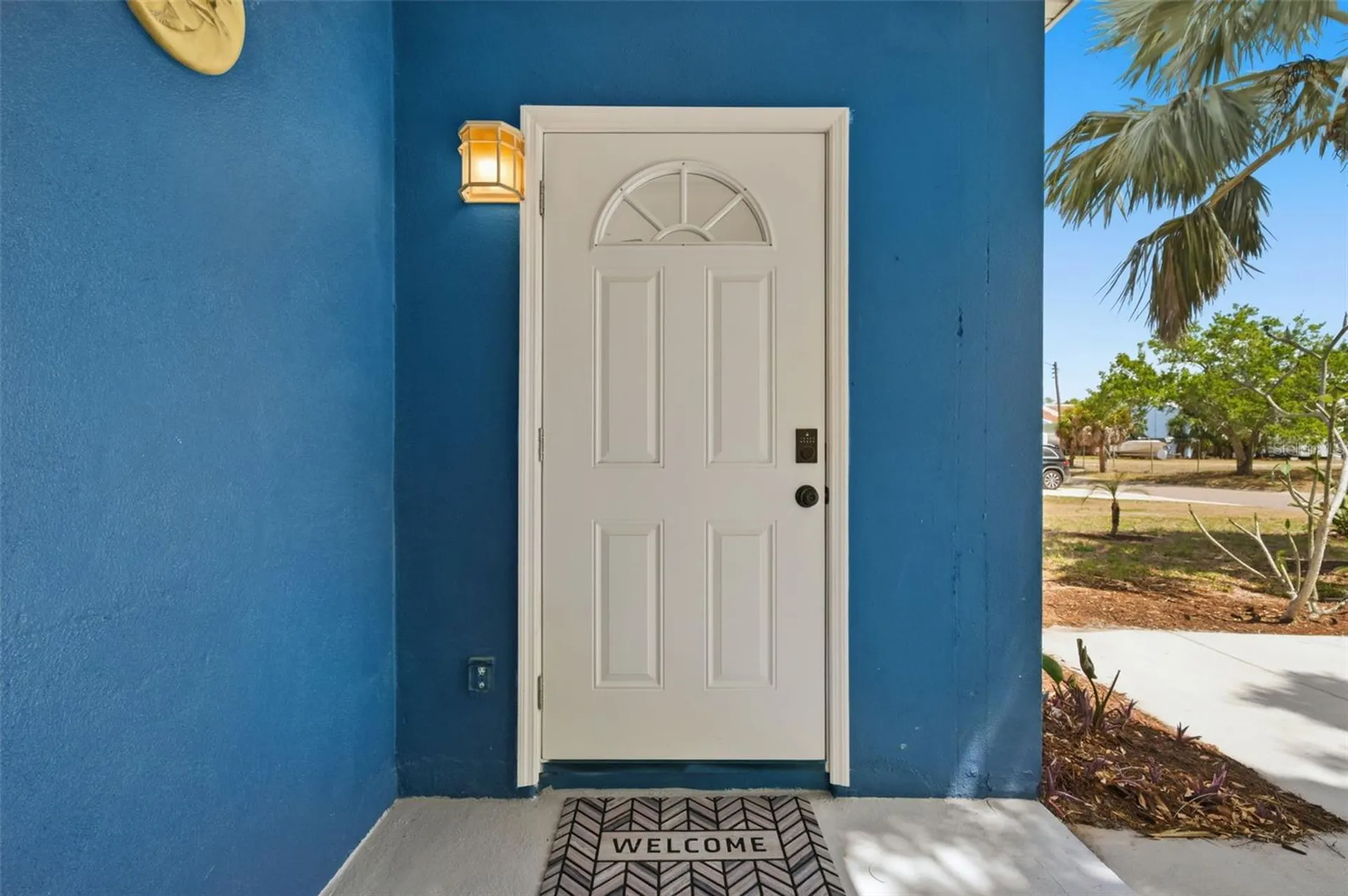 7211 32nd Avenue N St Petersburg FL 33710