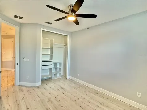 9799 Winnington Street Orlando FL 32832