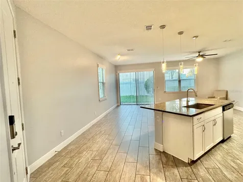 9799 Winnington Street Orlando FL 32832