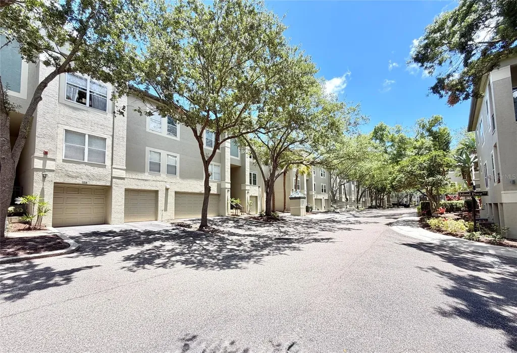 756 Coral Reef Drive Tampa FL 33602