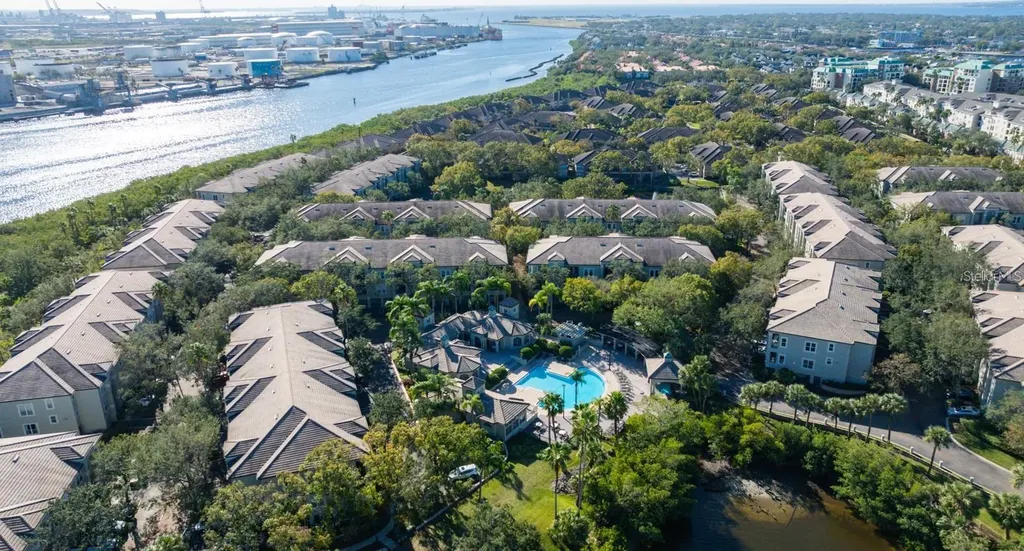 756 Coral Reef Drive Tampa FL 33602
