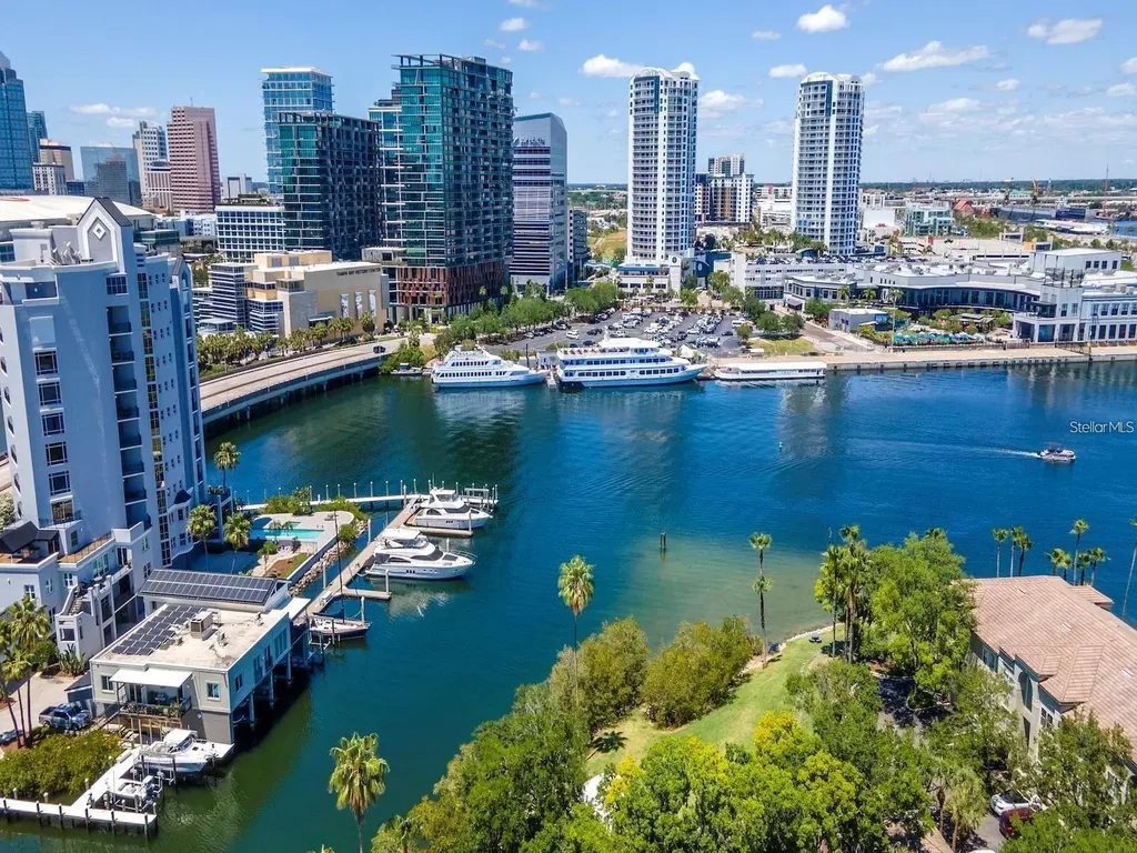 756 Coral Reef Drive Tampa FL 33602