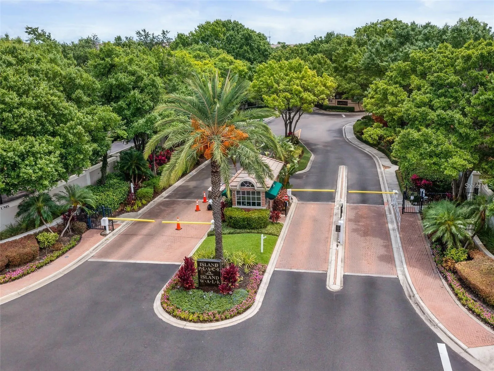 756 Coral Reef Drive Tampa FL 33602
