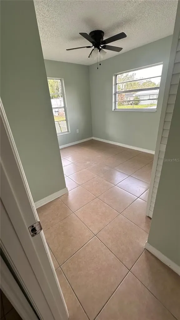2587 Sunrise Terrace Auburndale FL 33823