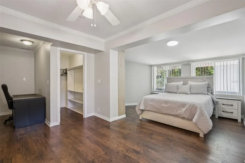 334 W Howry Avenue Deland FL 32720