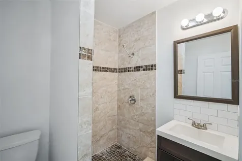 334 W Howry Avenue Deland FL 32720