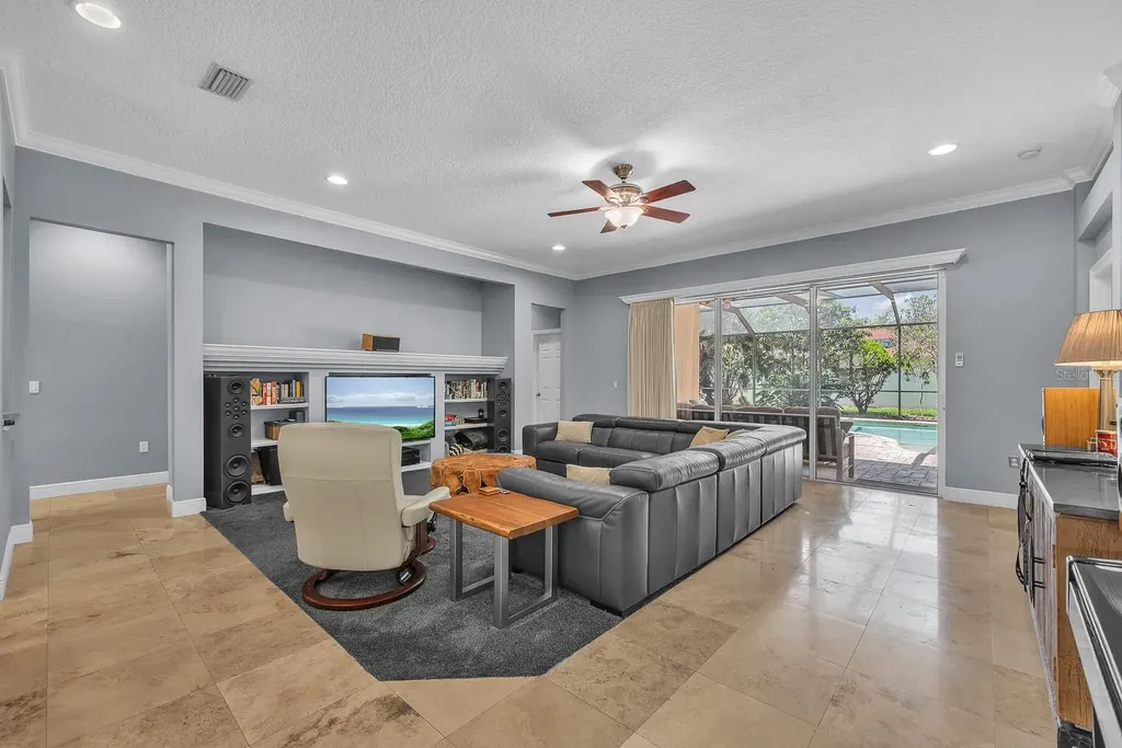 5613 Lark Meadow Place Lithia FL 33547