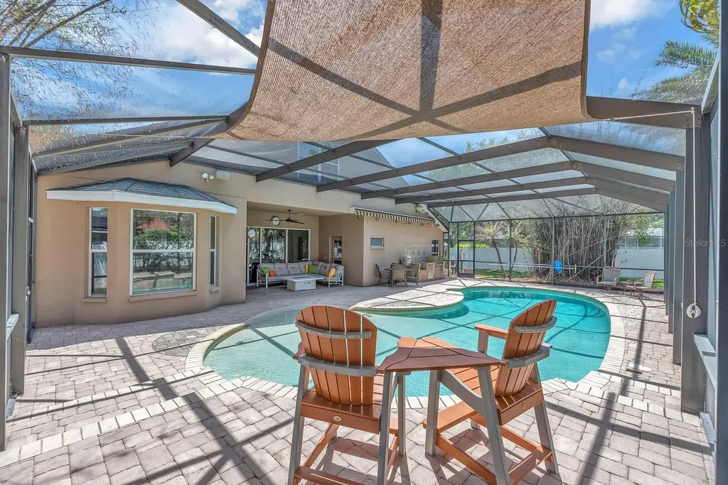 5613 Lark Meadow Place Lithia FL 33547