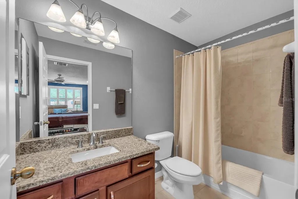 5613 Lark Meadow Place Lithia FL 33547
