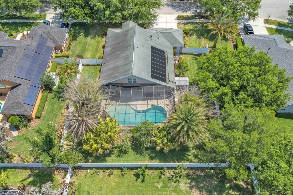 5613 Lark Meadow Place Lithia FL 33547