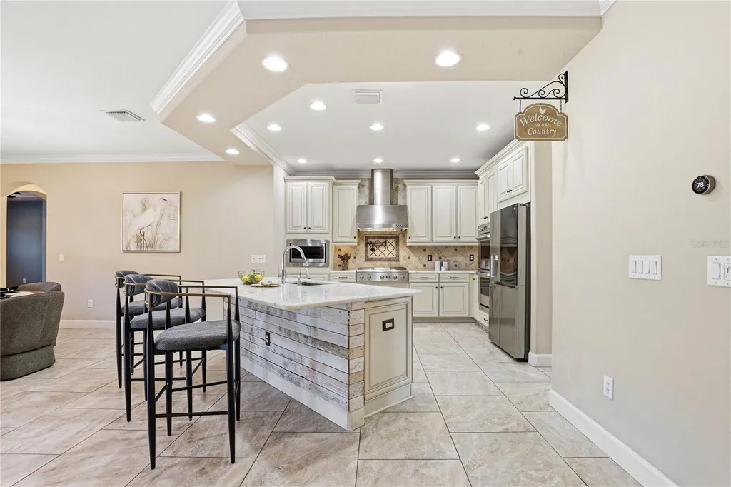 1737 Virginia Willow Drive Wesley Chapel FL 33544