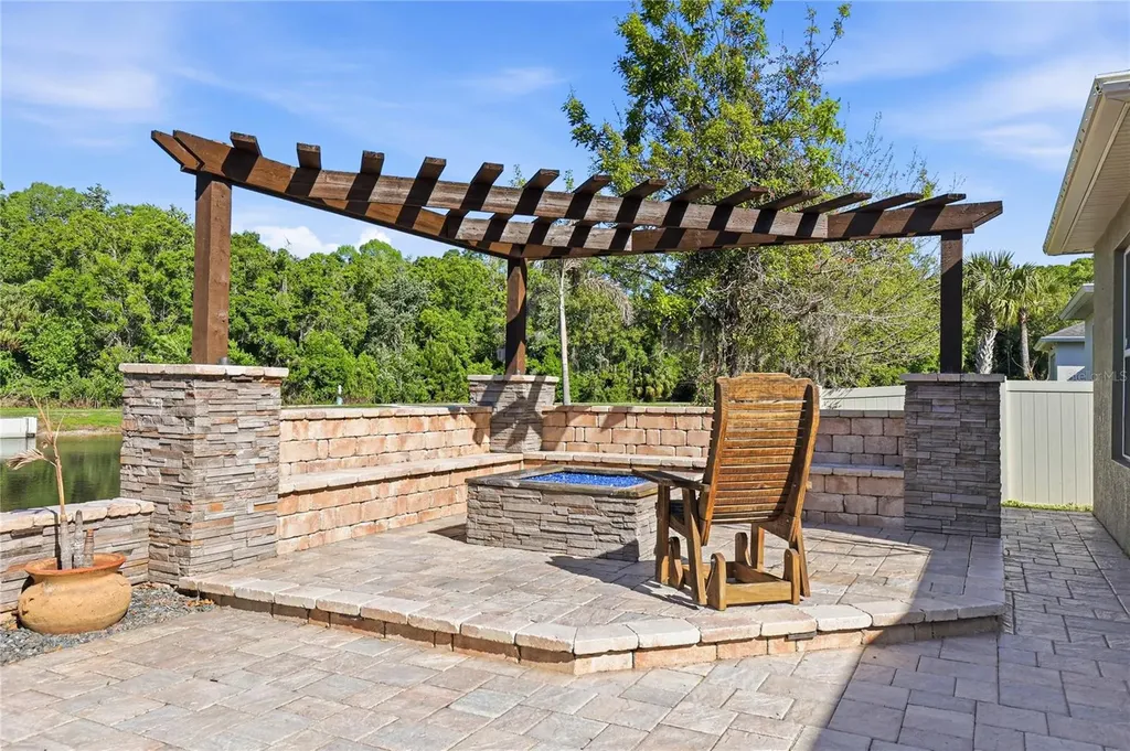 1737 Virginia Willow Drive Wesley Chapel FL 33544