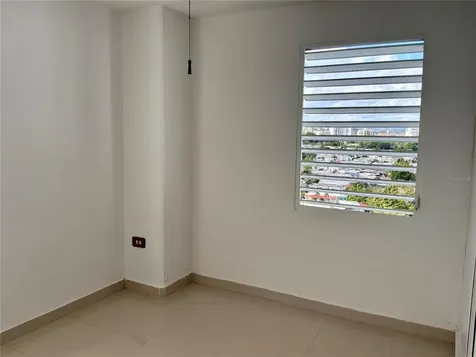 426 Ensenada Borinquen Towers Iii San Juan PR 00920