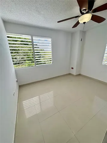 426 Ensenada Borinquen Towers Iii San Juan PR 00920