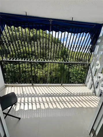 426 Ensenada Borinquen Towers Iii San Juan PR 00920